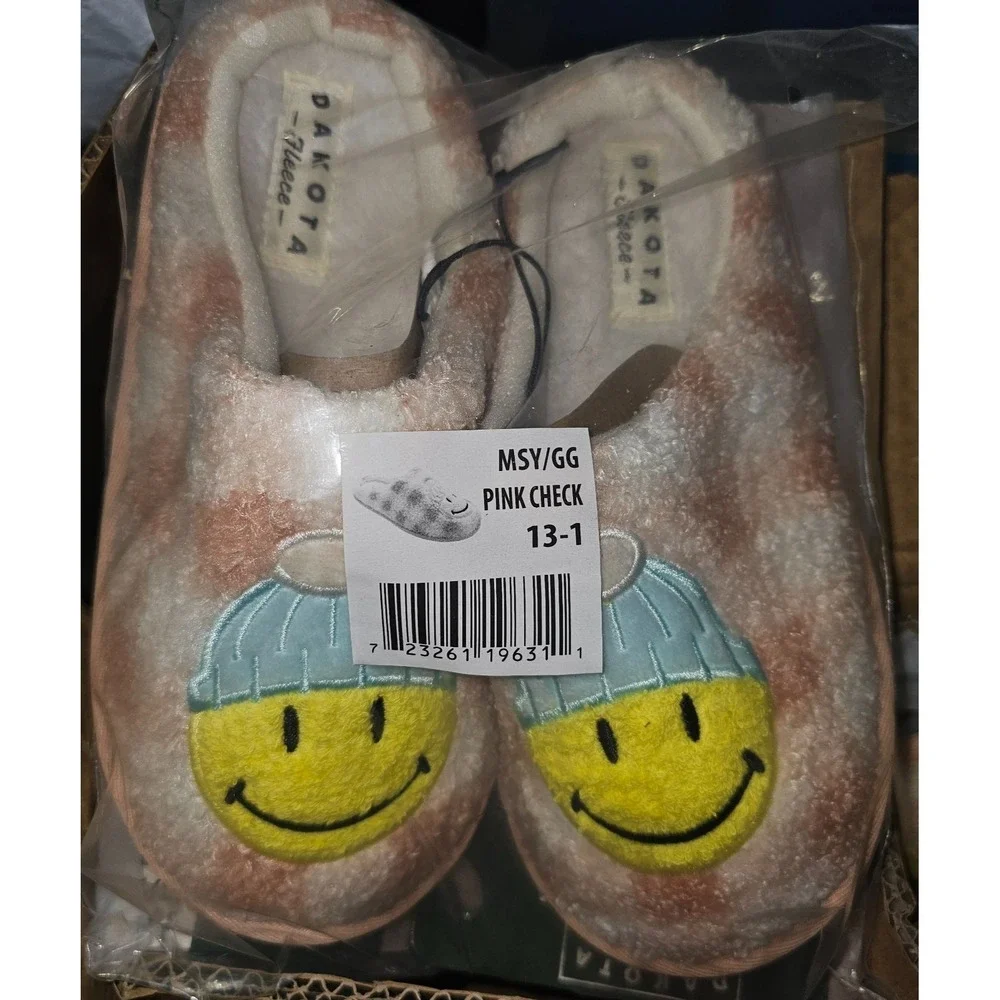 DAKOTA FLEECE Girl's Smiley Cozy Comfort Pink Checkered Slippers, Size 13-1 NWT